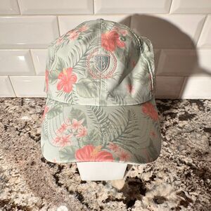 Holderness and Bourne Hat NWOT